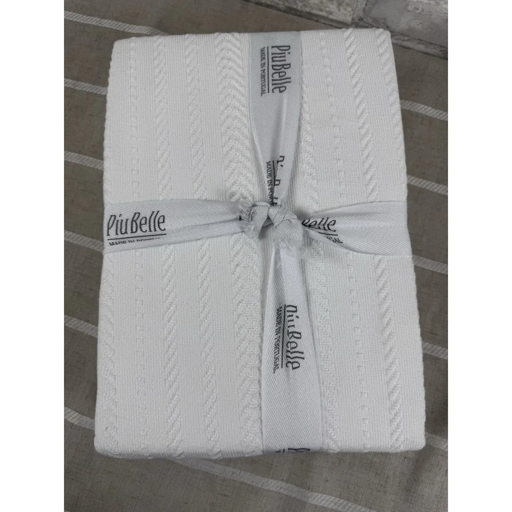Piu Belle Luxury Portugal White‎ Matelasse Coverlet Textured Chevron Queen